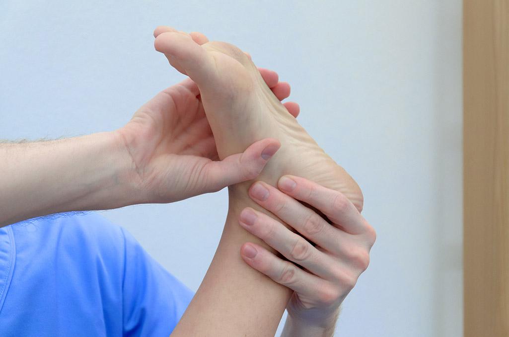 Fisioterapia caviglia e piede